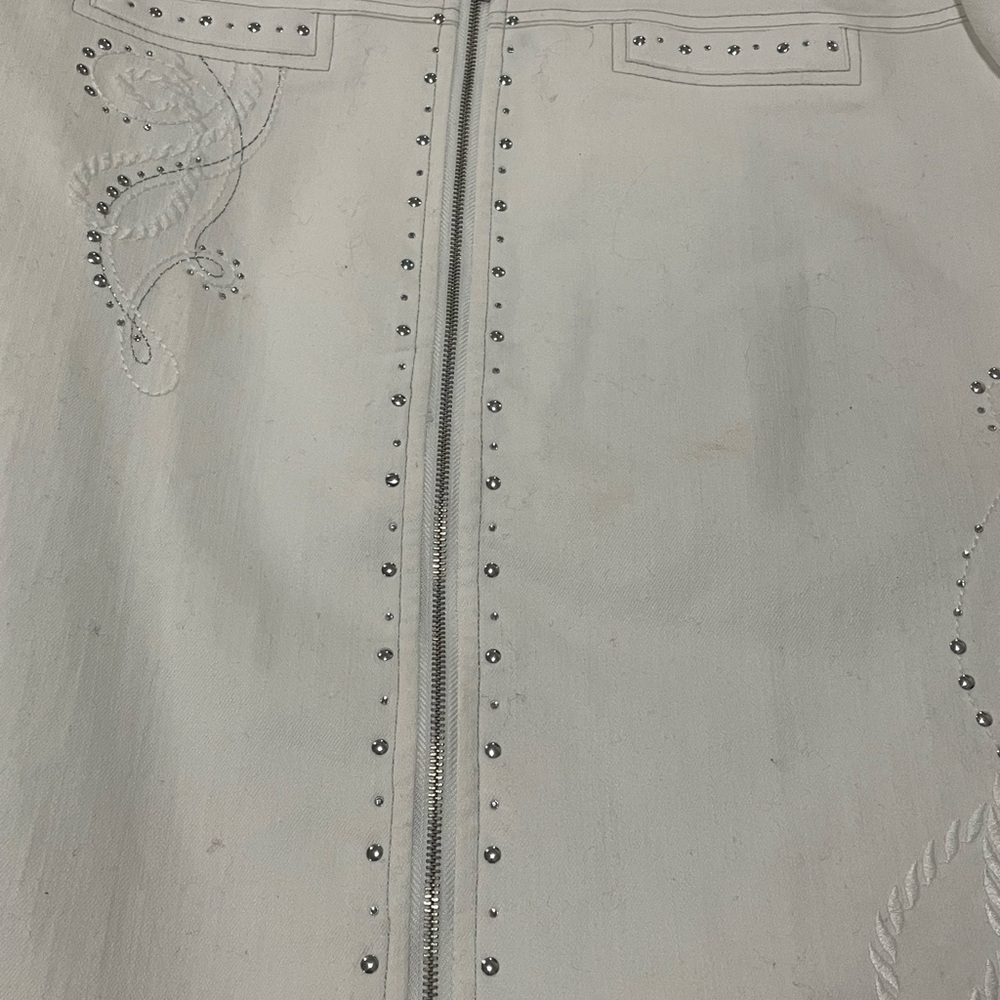 Alfred Dunner women’s Denim stretch white Jean Jacket. Size petite 16 . - Picture 7 of 8